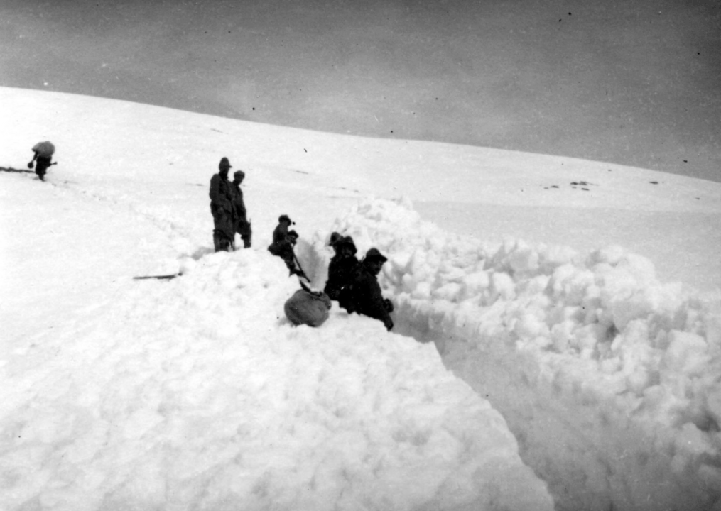 1941: Ides of March blizzard